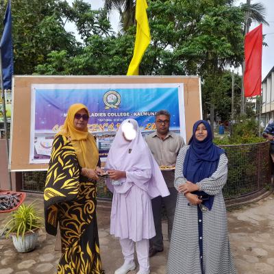 385515463 220604234362793 6762834974096876158 N